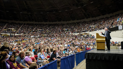 sanders_wisconsin_crowd_gettyimages-479180140_wide-fd004f64c20592c342410192cff10e057f60b69e-s900-c85